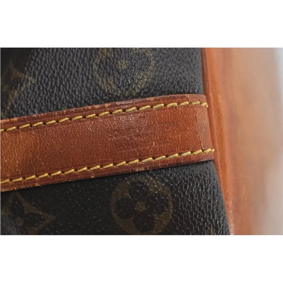 Authentic Louis Vuitton
Monogram Petit Noe M42226
Shoulder Drawstring Bag - Picture 9 of 14